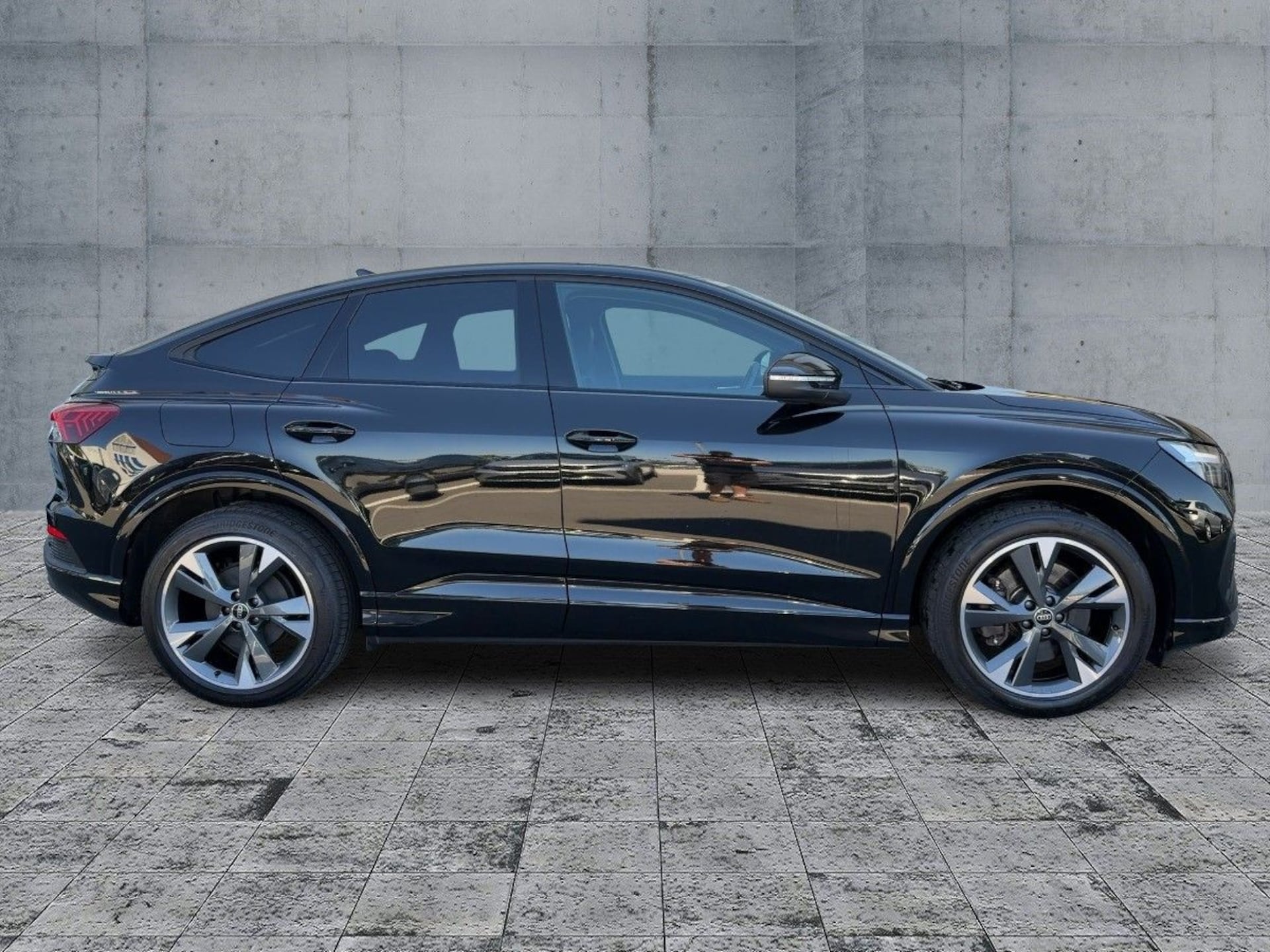 Audi Q4 Sportback e-tron
