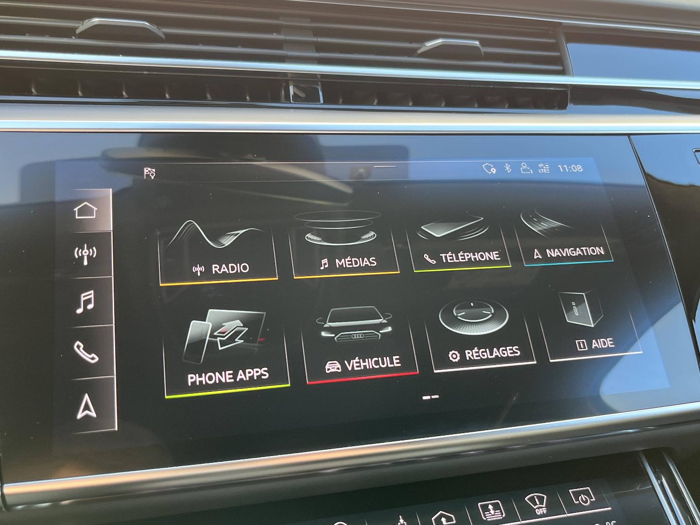 Image about Audi S8 S8 TFSI quattro 420 kW (571 ch) tiptronic