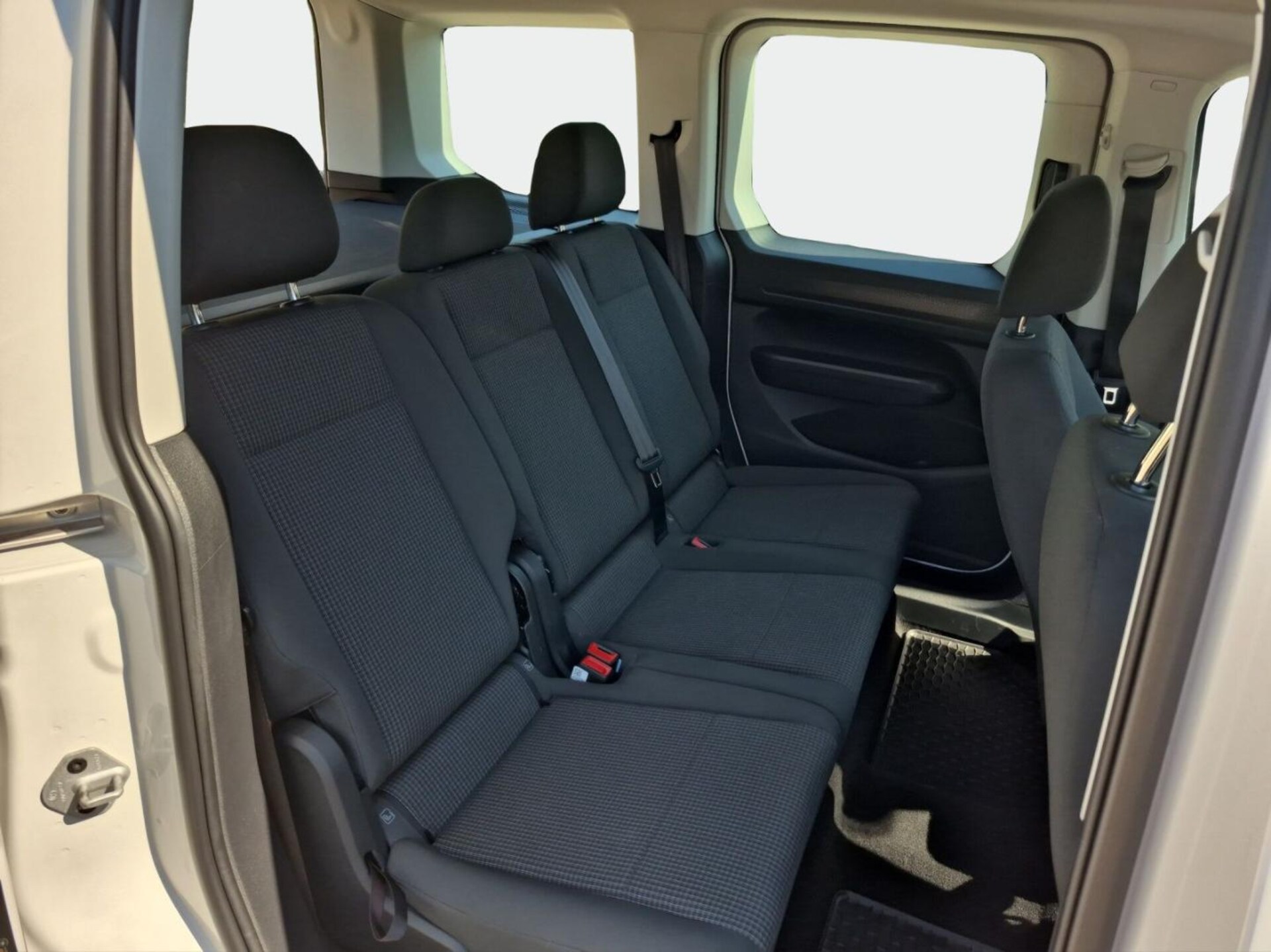 Volkswagen Caddy Basis-Modell