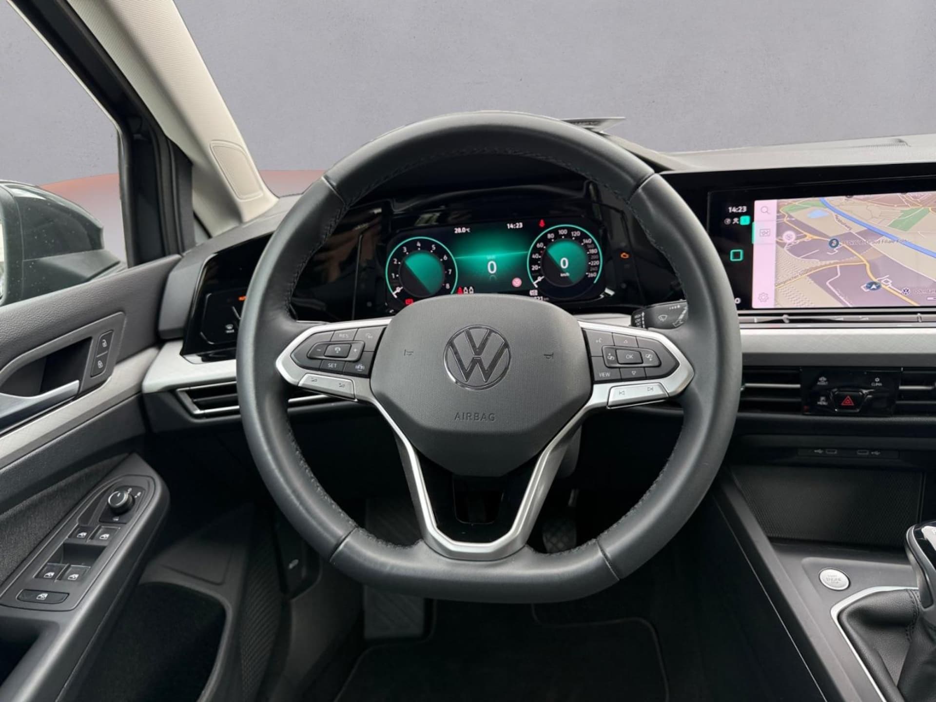 Volkswagen Golf Life