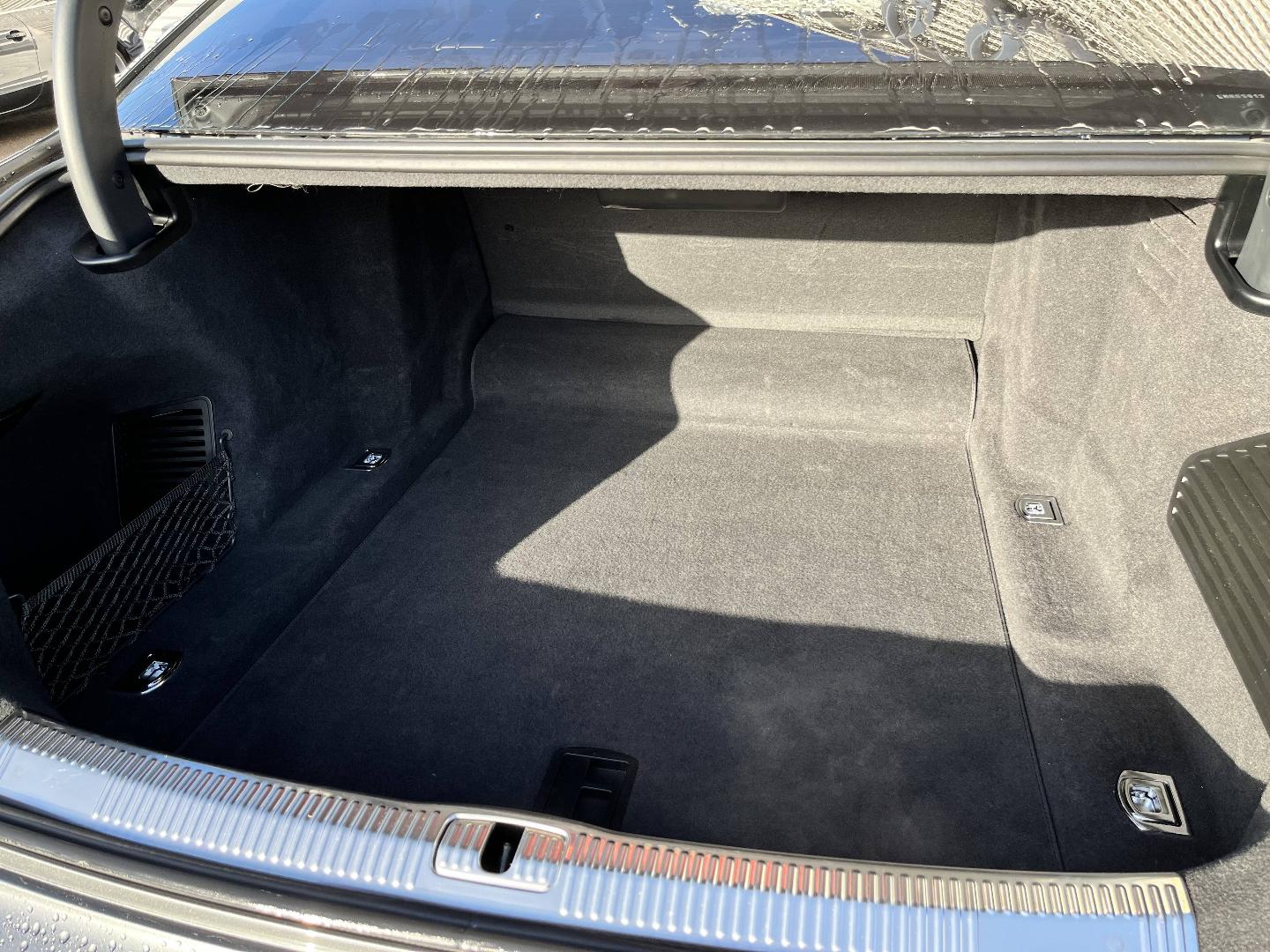 Image about Audi S8 S8 TFSI quattro 420 kW (571 ch) tiptronic