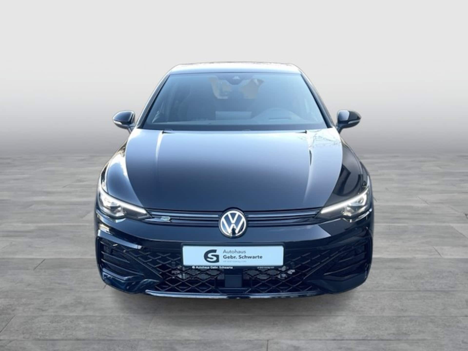 Volkswagen Golf R-Line