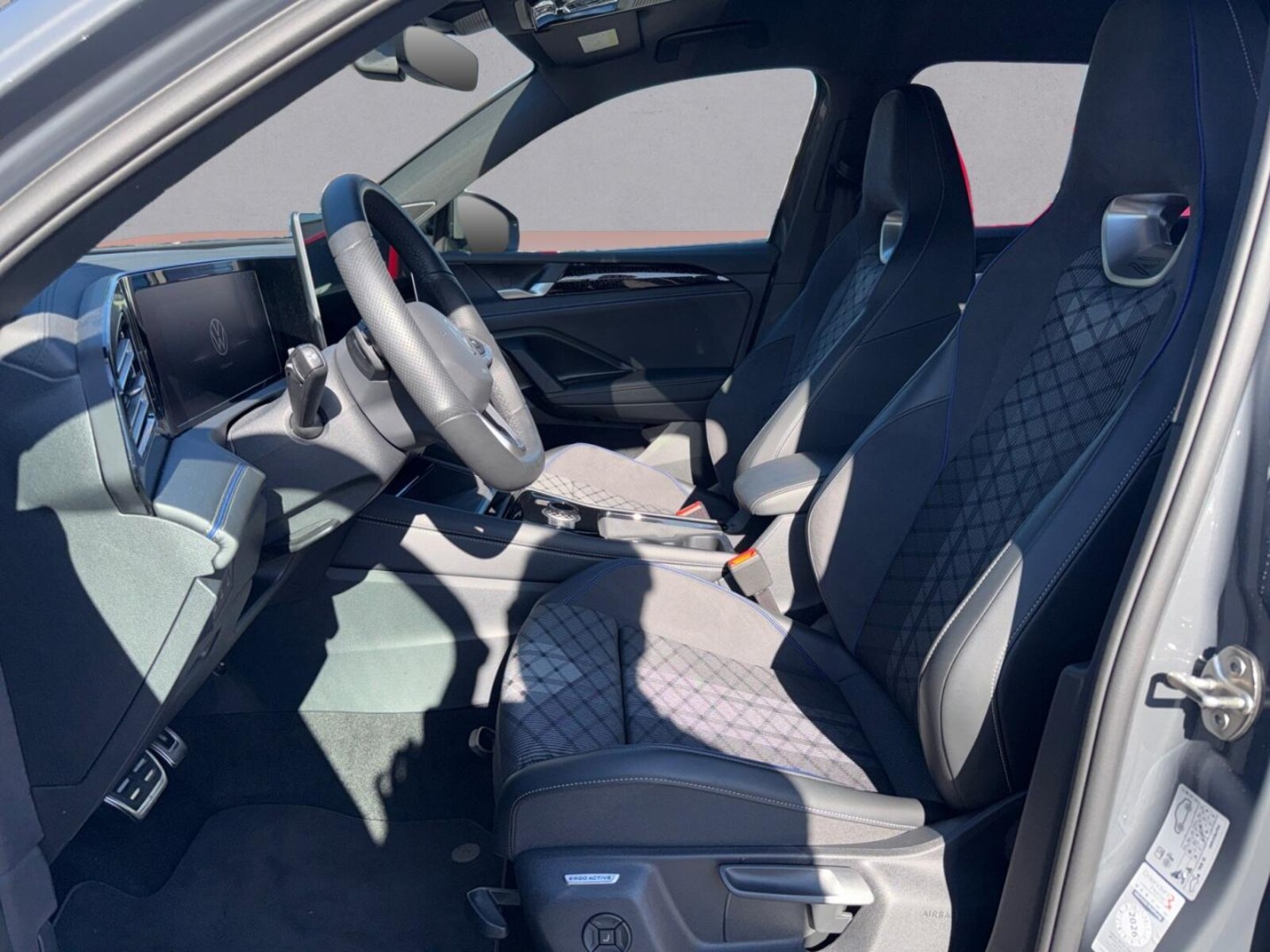 Volkswagen Tiguan – Bild 9