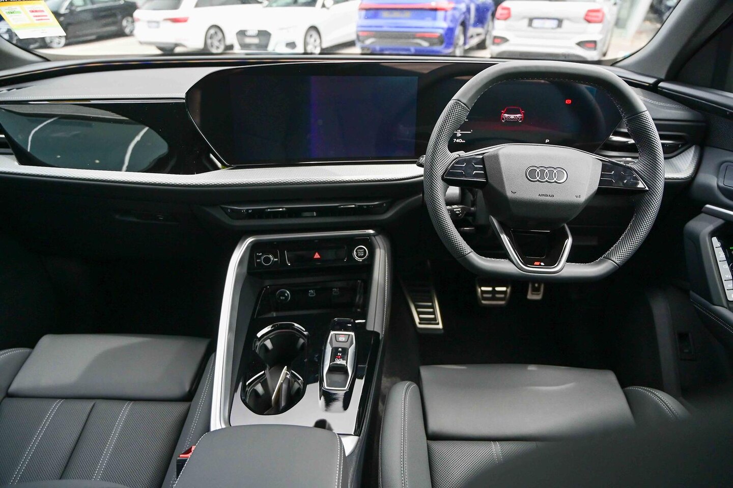 Image about Audi Q5 SUV TDI quattro 150 kW sport