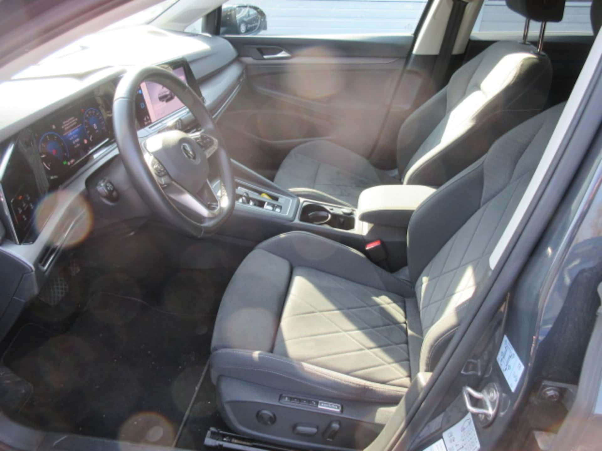 Volkswagen Golf Variant Style