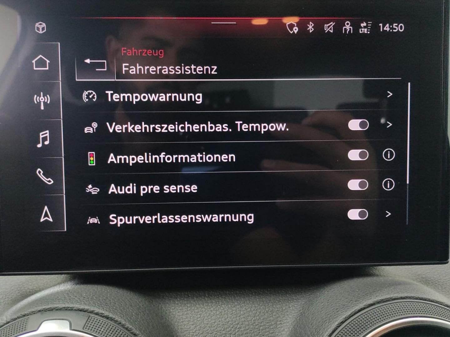 Bild über Audi Q2 advanced 30 TFSI Schaltgetriebe - für weitere Informationen kontaktieren Sie den Audi Partner