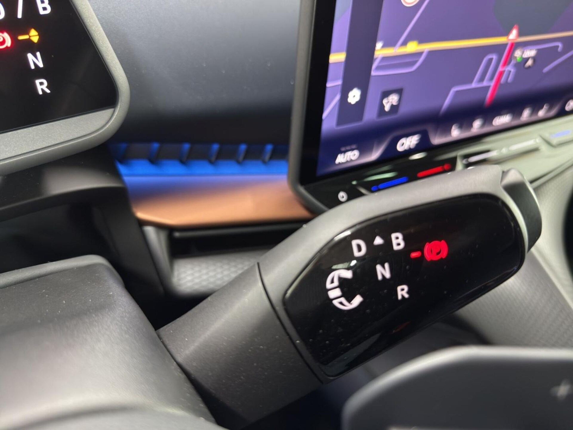 CUPRA Tavascan VZ