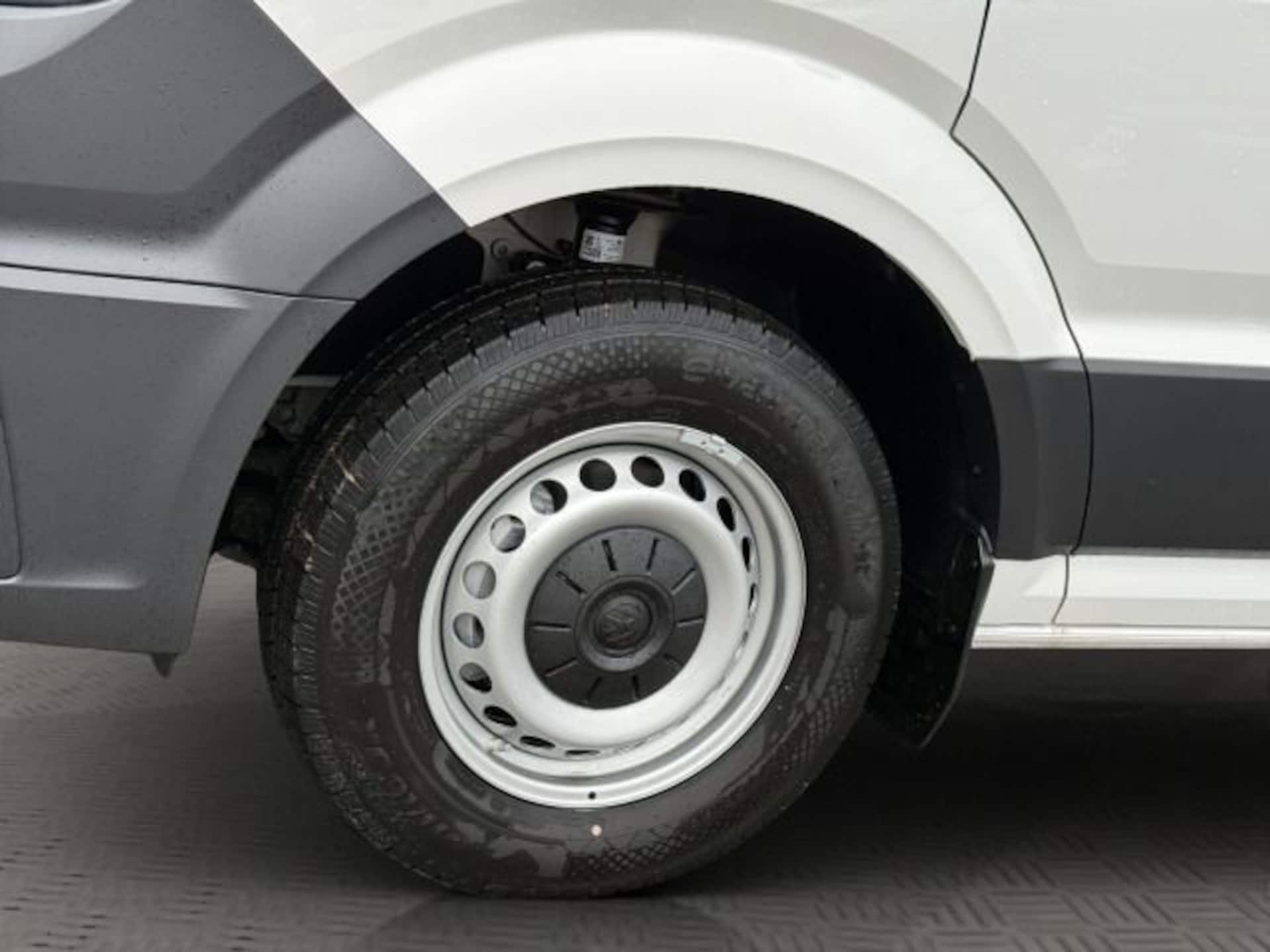 Volkswagen Crafter Kasten mittlerer Radstand