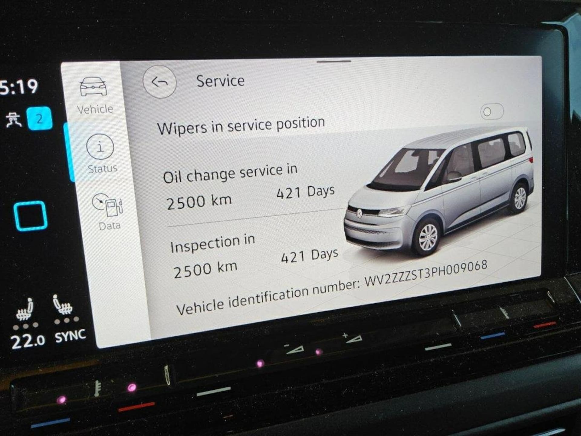 Volkswagen Multivan Langversion Basis-Modell