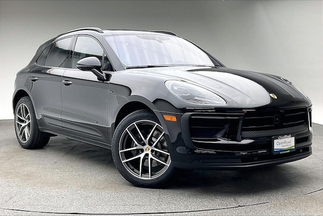 2022 Porsche Macan