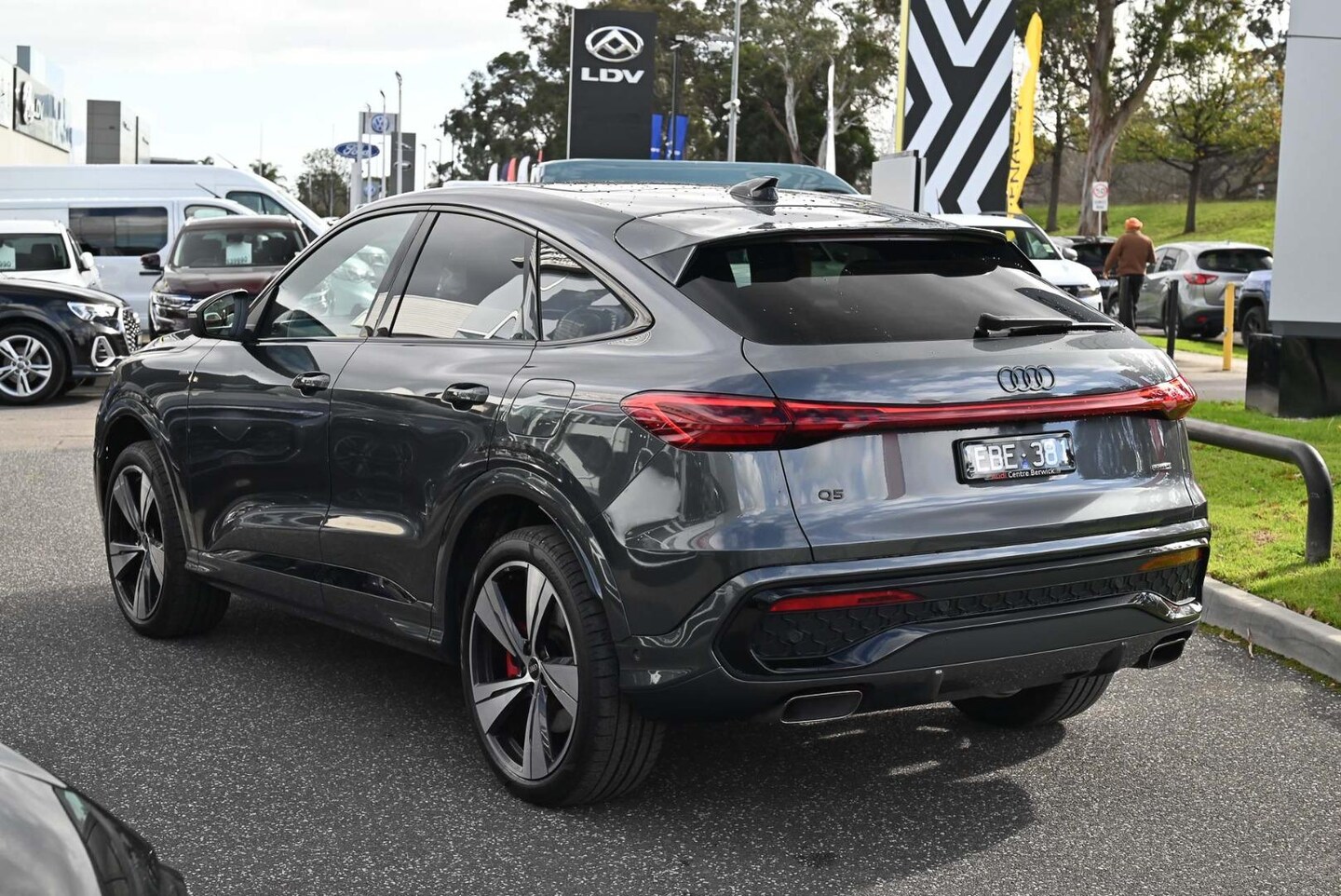 Image about Audi Q5 Sportback e-hybrid quattro S tronic