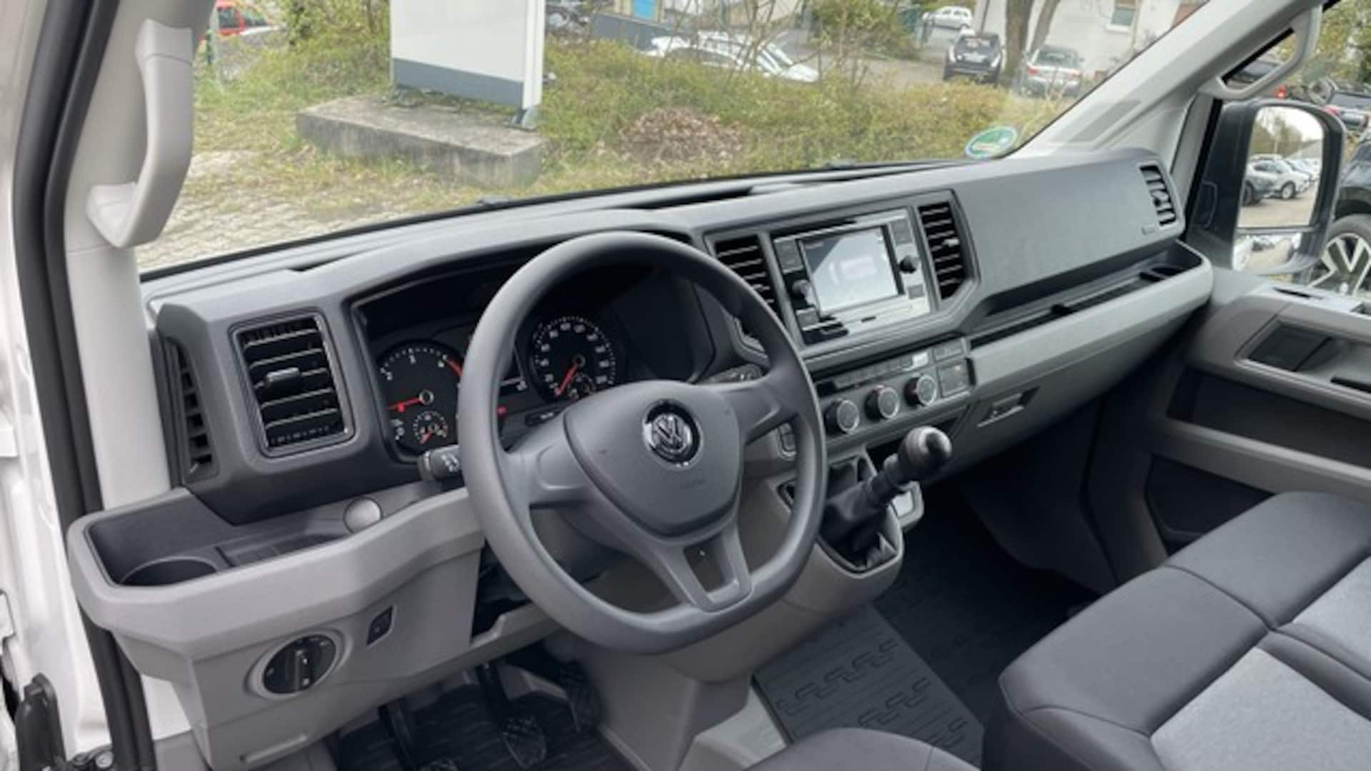 Volkswagen Crafter Kasten mittlerer Radstand