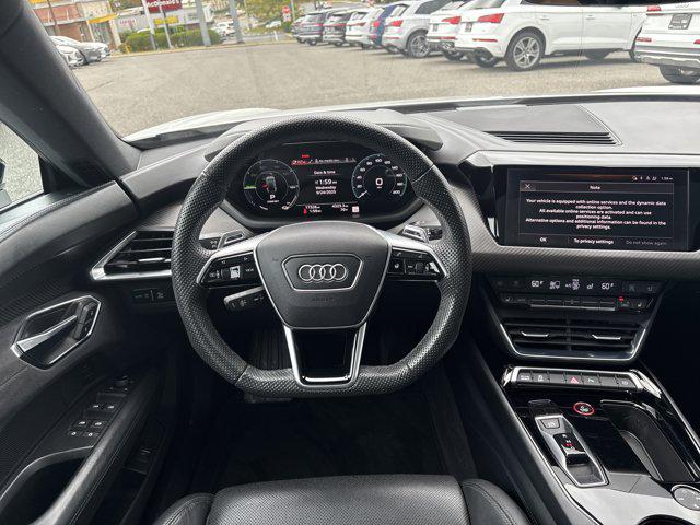 2023 Audi e-tron GT Premium Plus - Photo 7