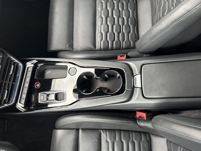 2023 Audi e-tron GT Premium Plus - Photo 8