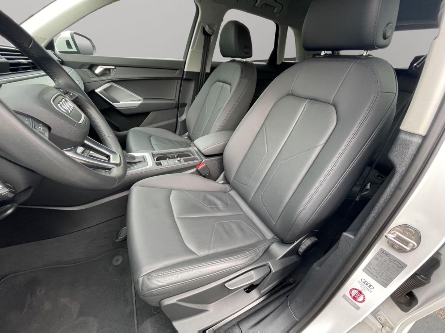 Bild über Audi Q3 advanced 35 TDI S tronic - für weitere Informationen kontaktieren Sie den Audi Partner
