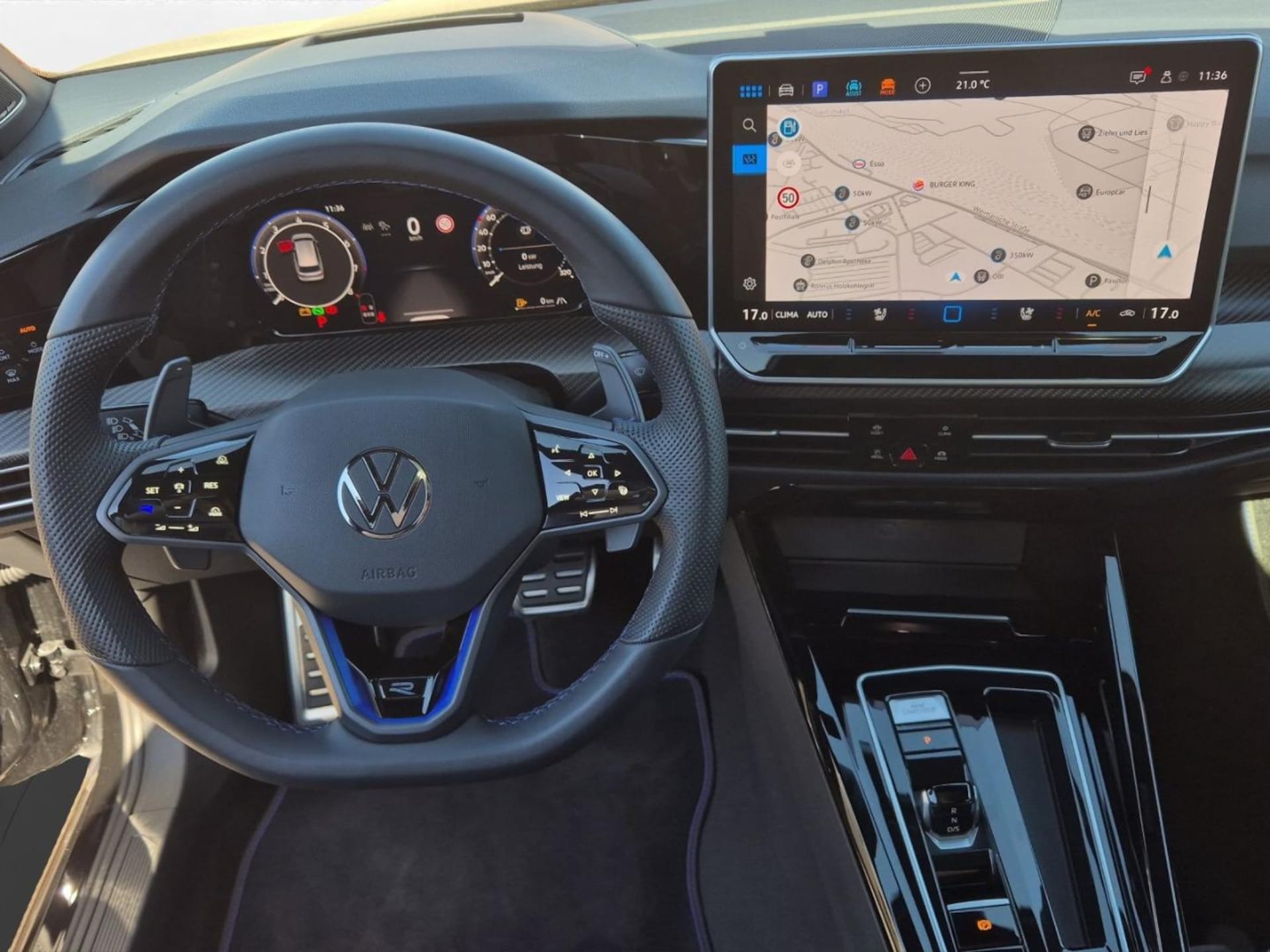 Volkswagen Golf Variant R