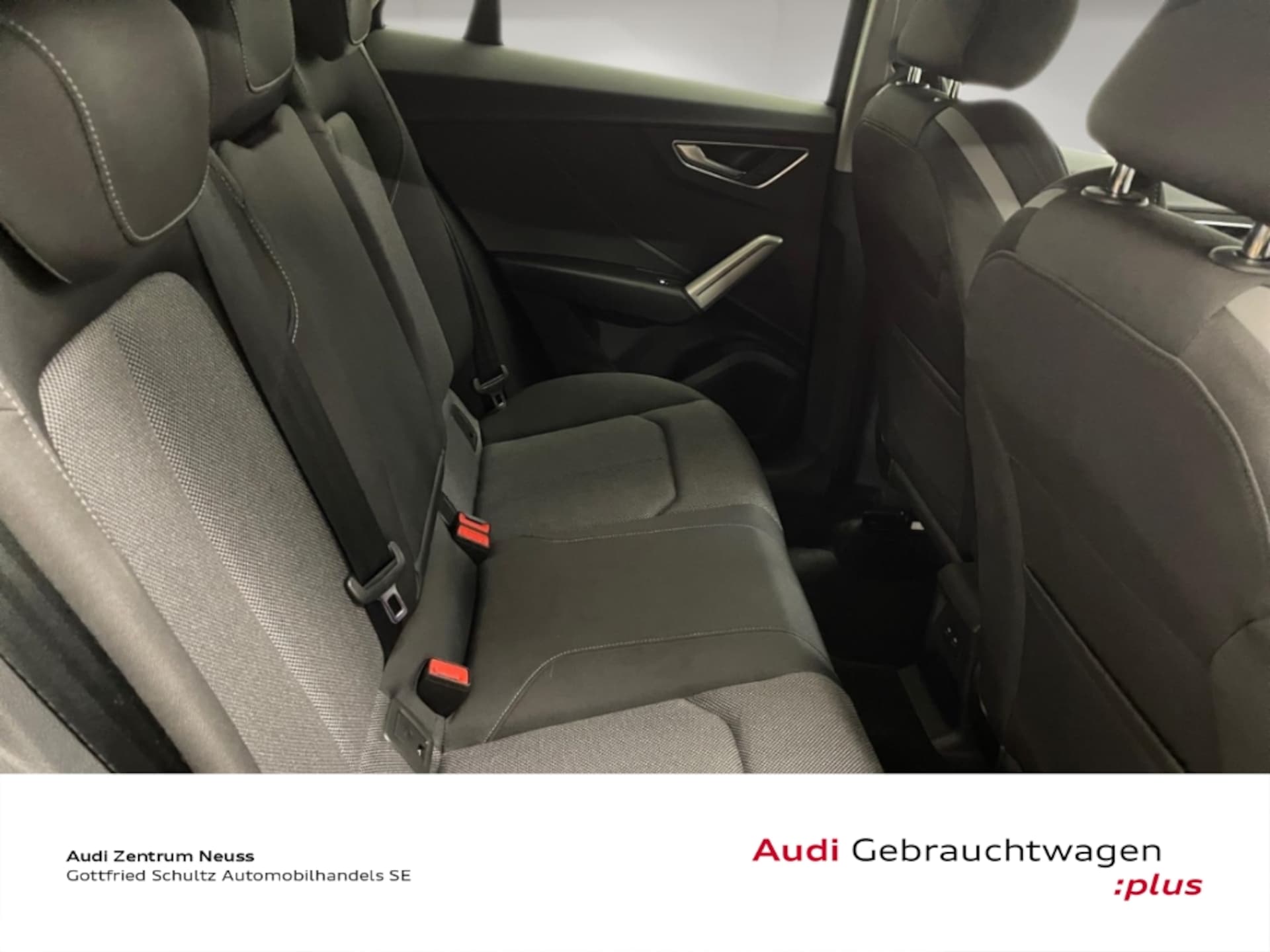 Audi Q2 S line