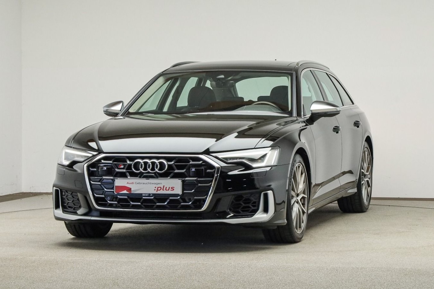 Bild über Audi S6 Avant TDI quattro tiptronic - für weitere Informationen kontaktieren Sie den Audi Partner