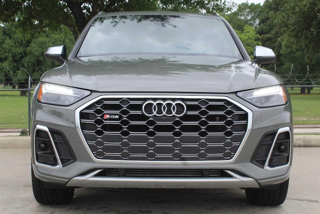 2023 Audi SQ5