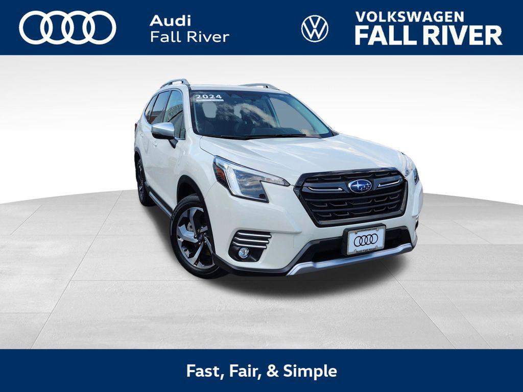 2024 Subaru Forester Touring's photo