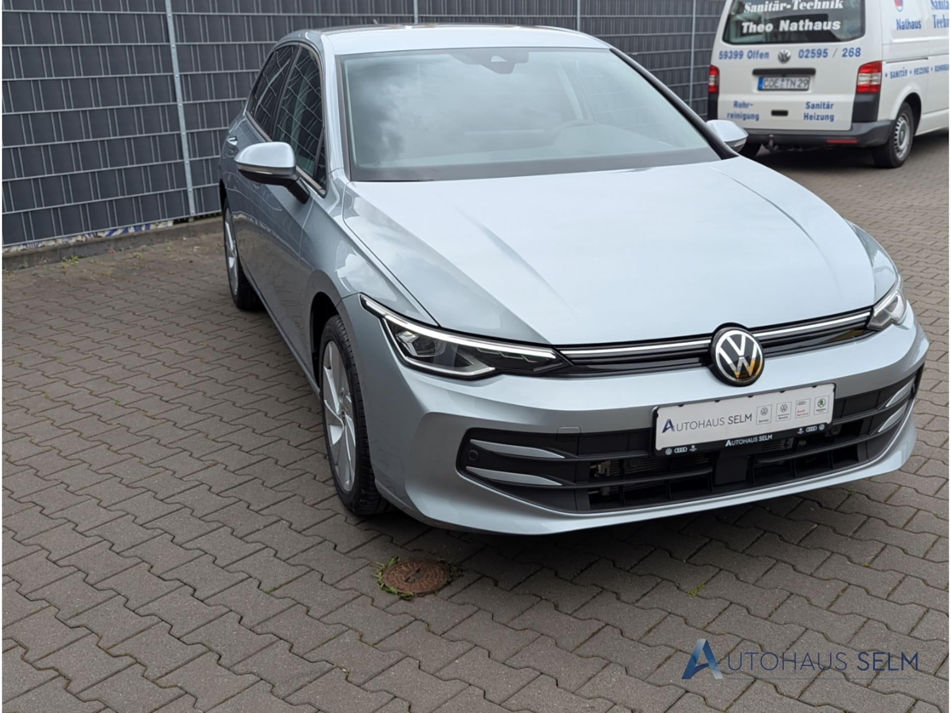 Volkswagen Golf Life