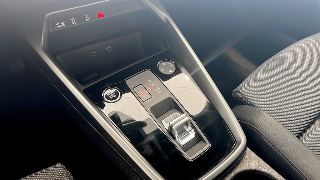 Bild som visar Audi A3 Sportback A3 Sportback 35 TFSI Proline advanced 150 hk S tronic - för mer information kontakta din Audi Partner