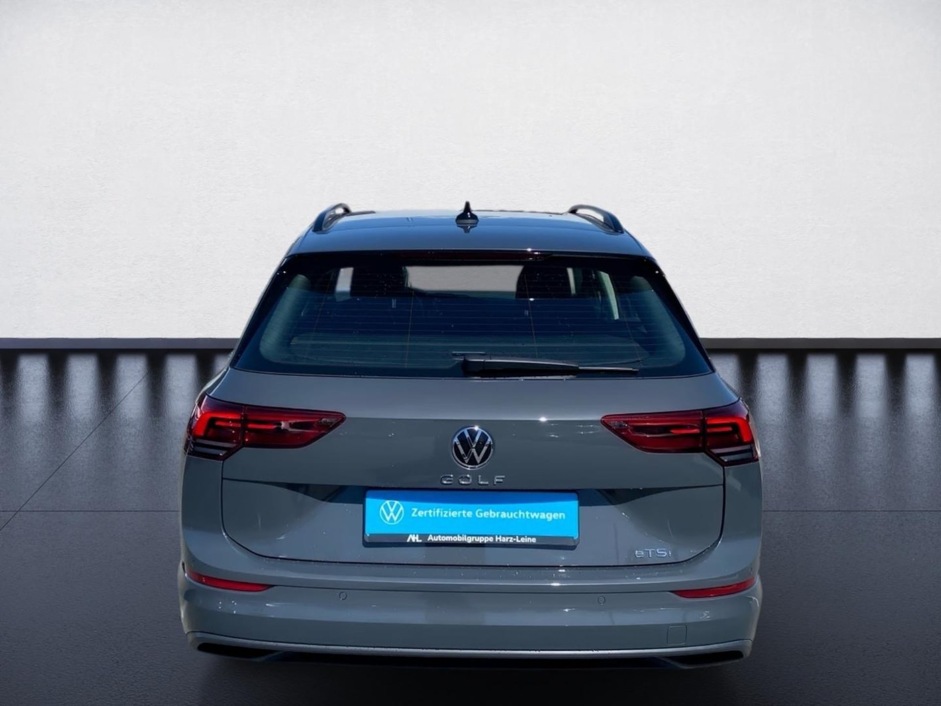 Volkswagen Golf Variant Life