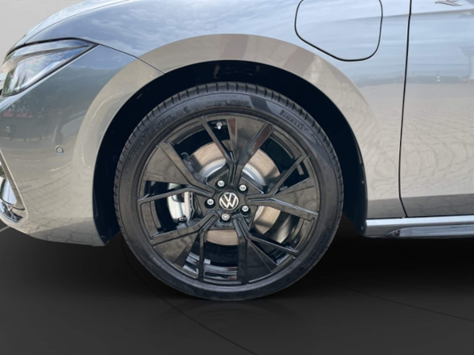 Volkswagen Passat R-Line