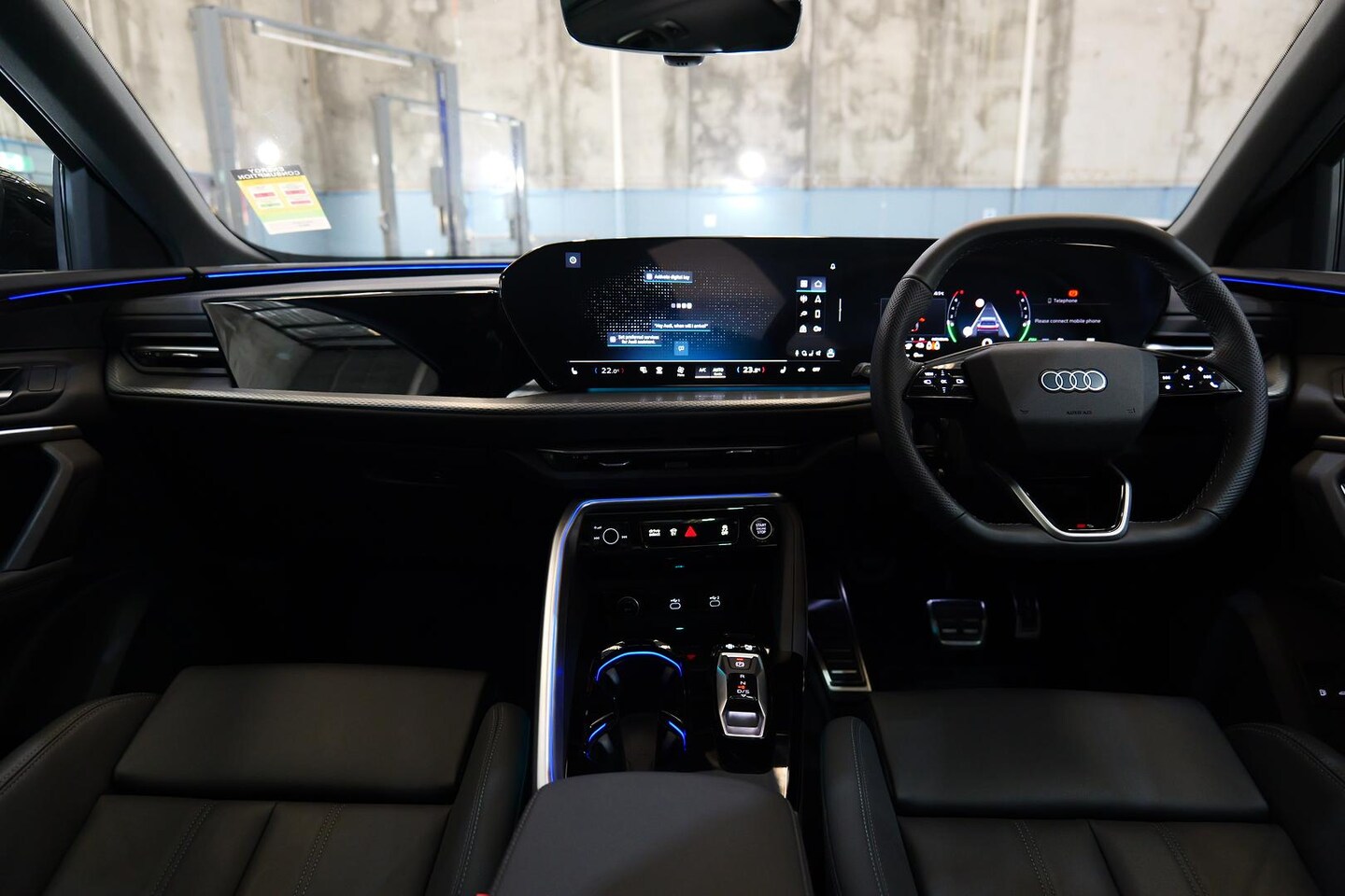 Image about Audi Q5 SUV e-hybrid quattro S tronic