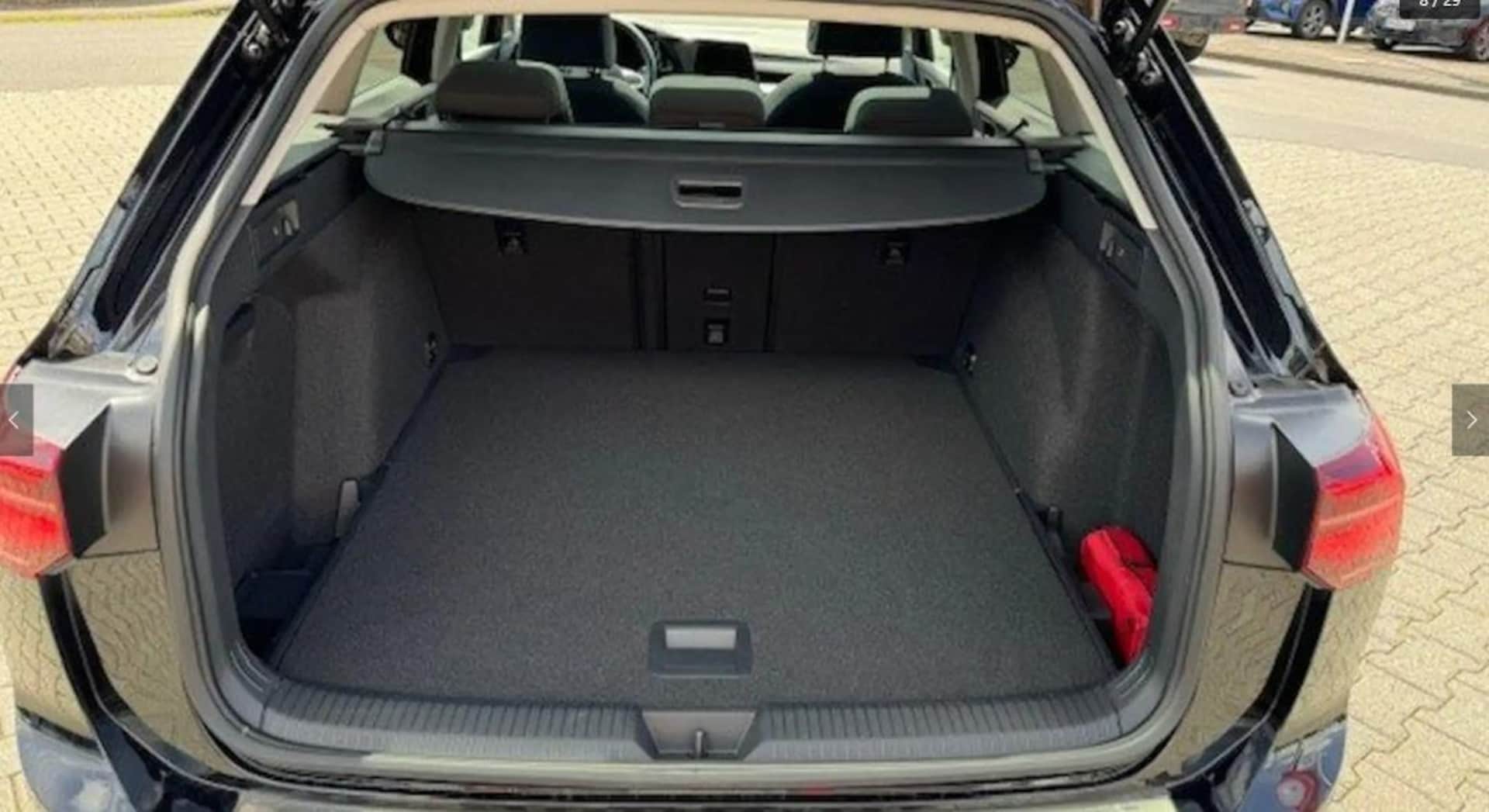 Volkswagen Golf Variant Style