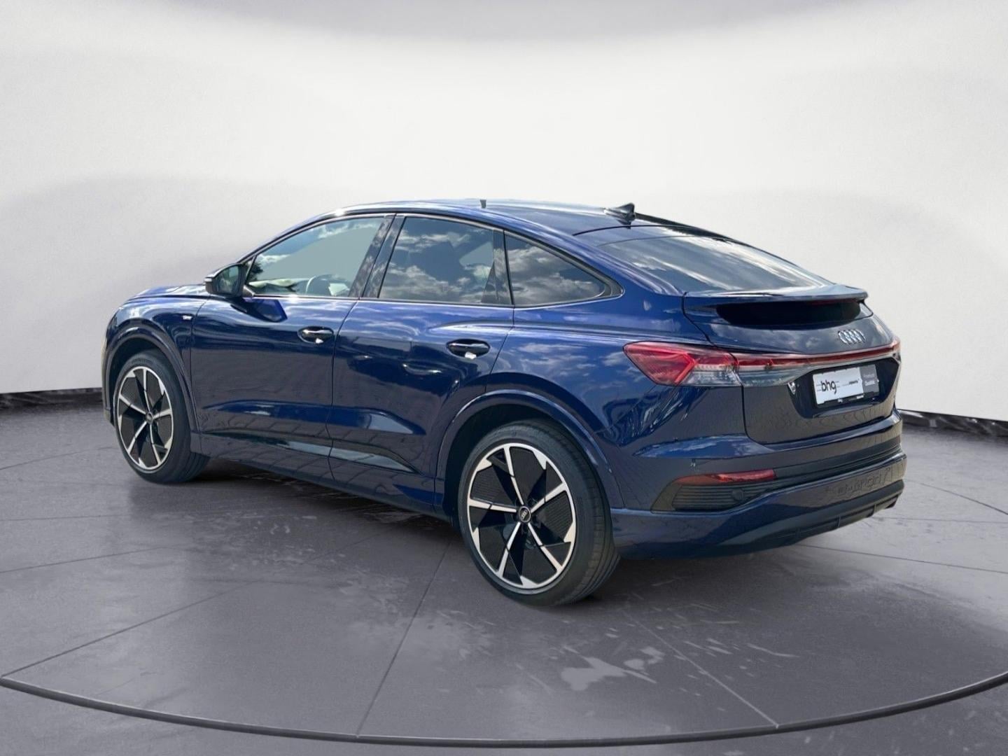 Bild über Audi Q4 Sportback e-tron 50 e-tron quattro - für weitere Informationen kontaktieren Sie den Audi Partner