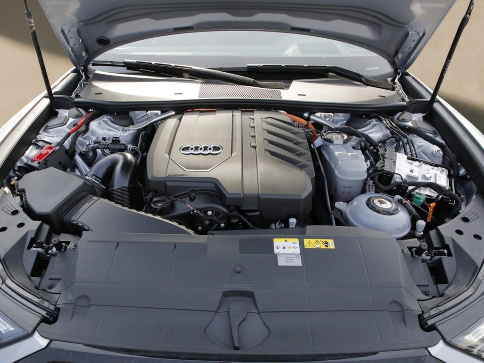 Audi A6 Avant TFSI e Design