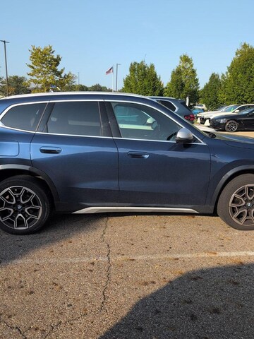 2023 BMW X1