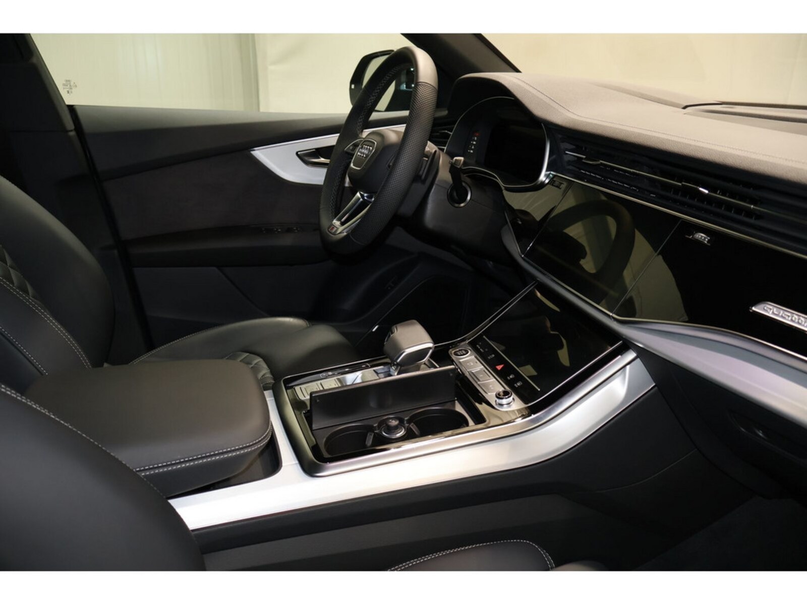 Audi Q8 – Bild 14