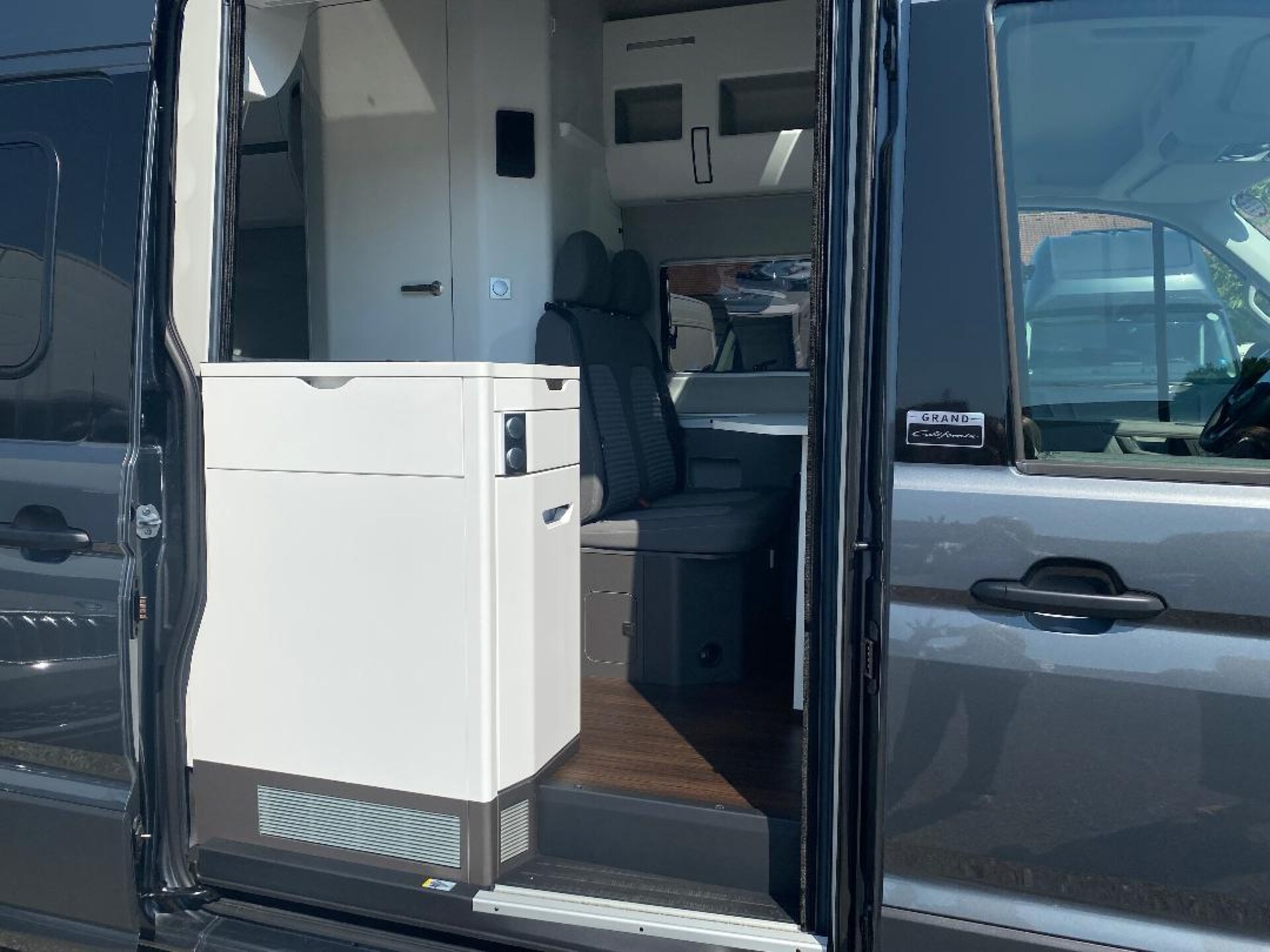 Volkswagen Grand California 600