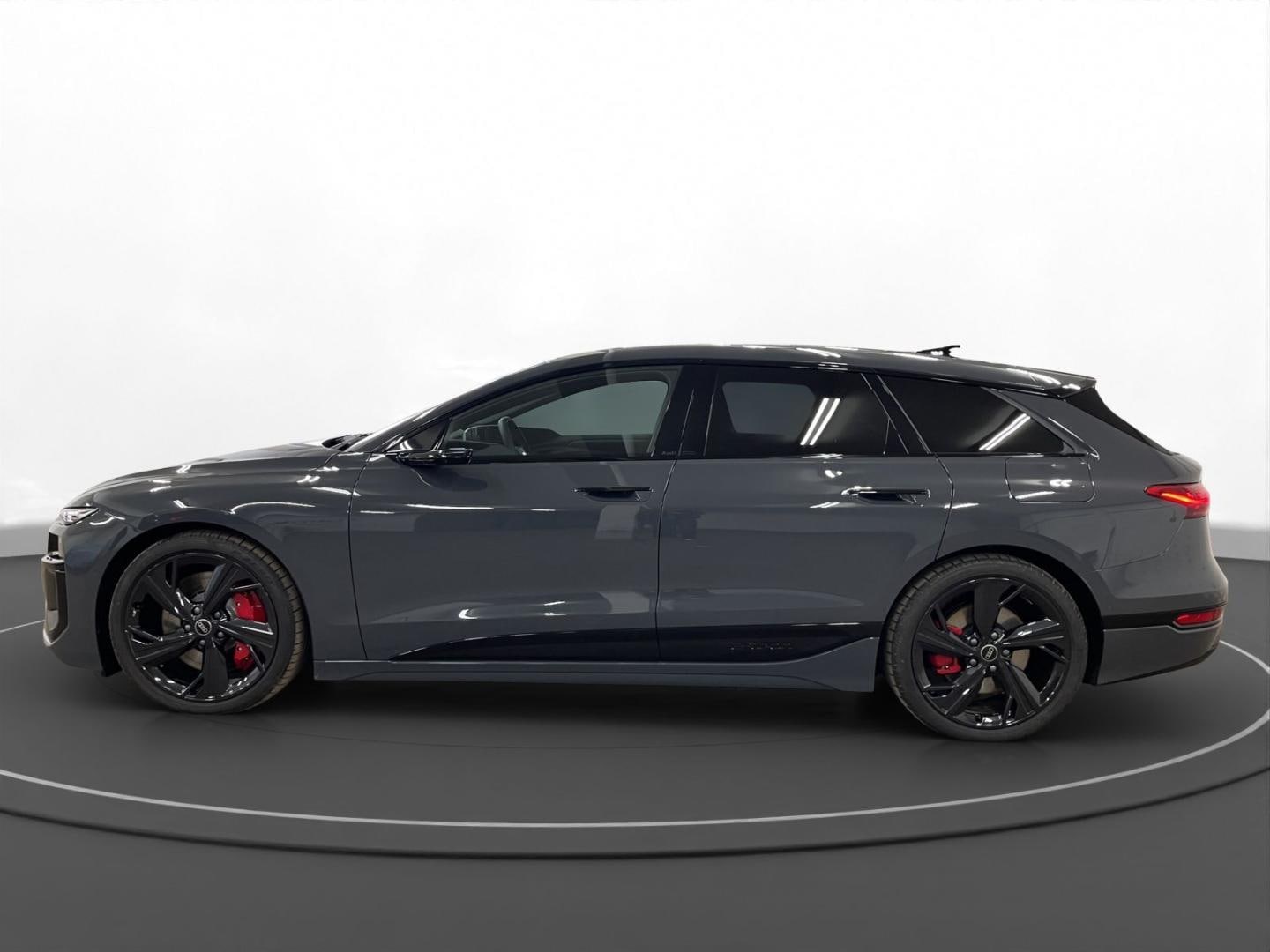 Bild über Audi S6 Avant e-tron e-tron quattro - für weitere Informationen kontaktieren Sie den Audi Partner
