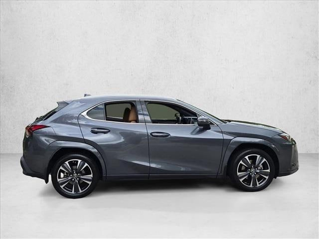 2024 Lexus UX 250h