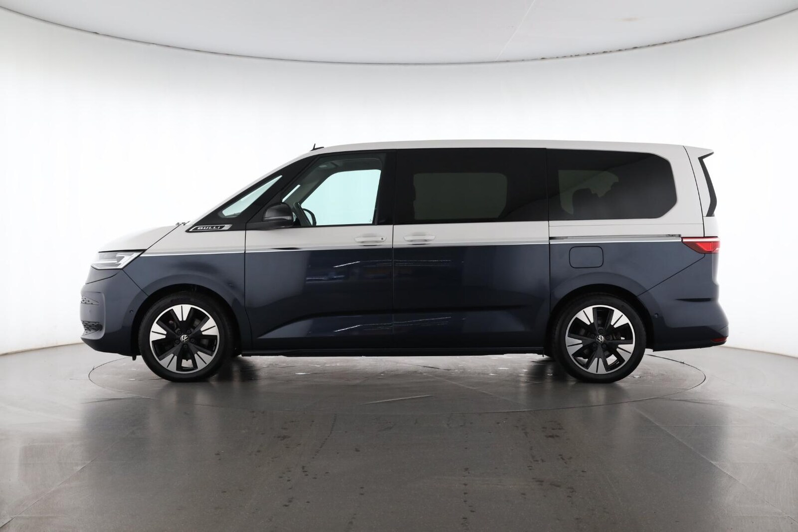 Volkswagen Multivan Langversion – Bild 3