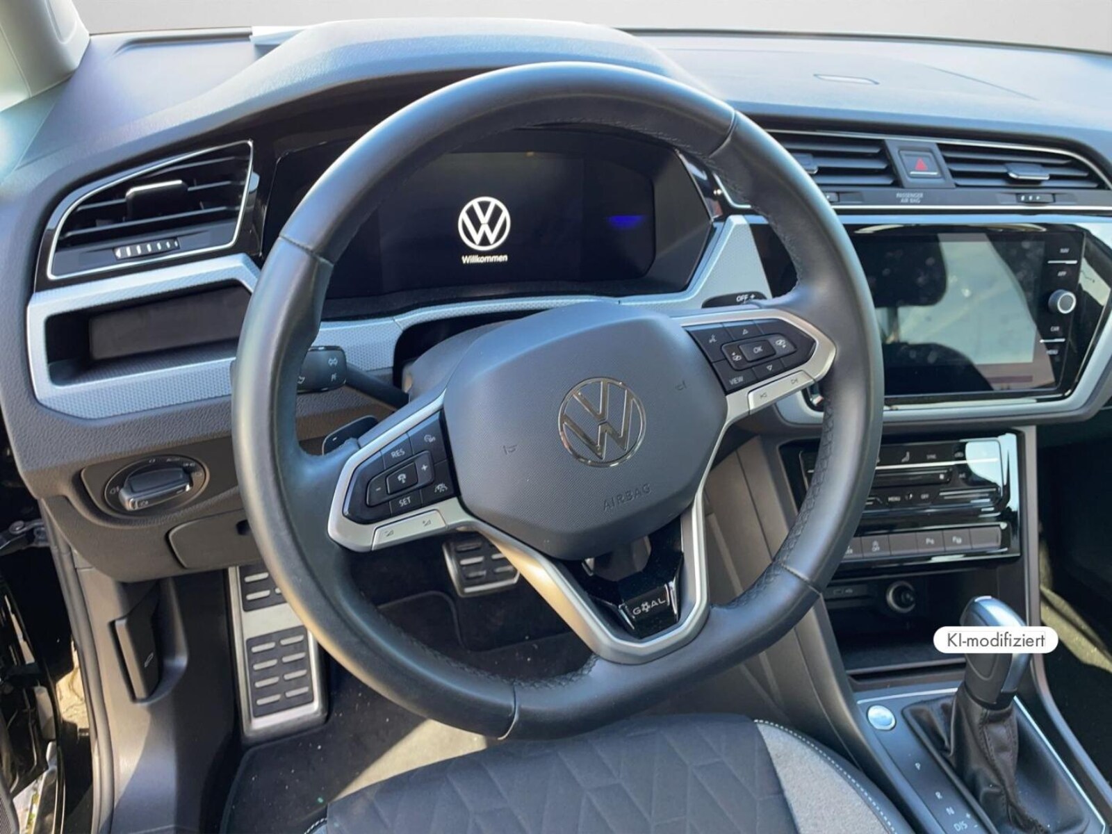 Volkswagen Touran – Bild 8