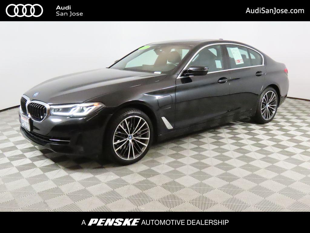 2022 BMW 5 Series 530e xDrive iPerformance Sedan's photo
