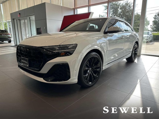 2026 Audi Q8