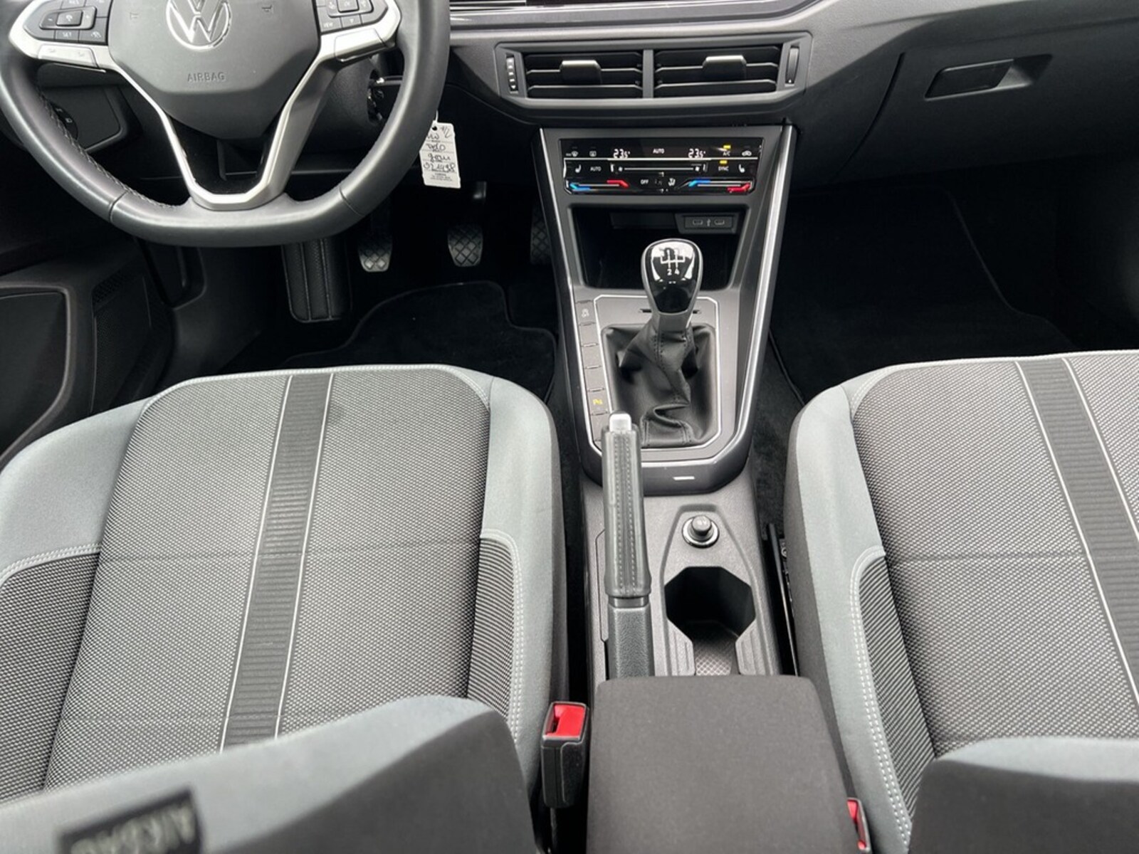 Volkswagen Polo – Bild 9