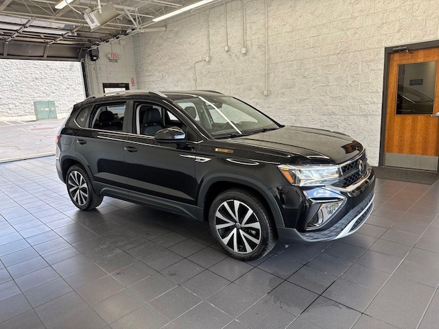 Photo of 2024 Volkswagen Taos