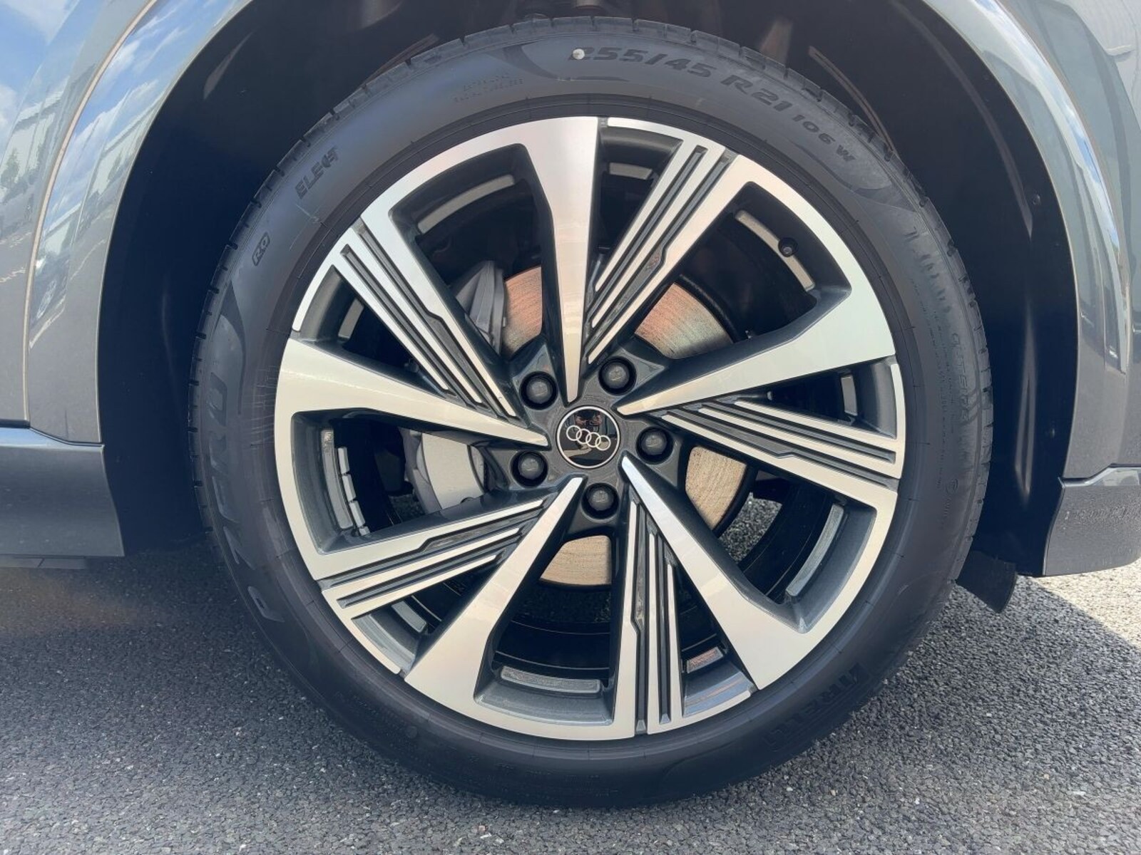 Audi Q6 e-tron – Bild 14