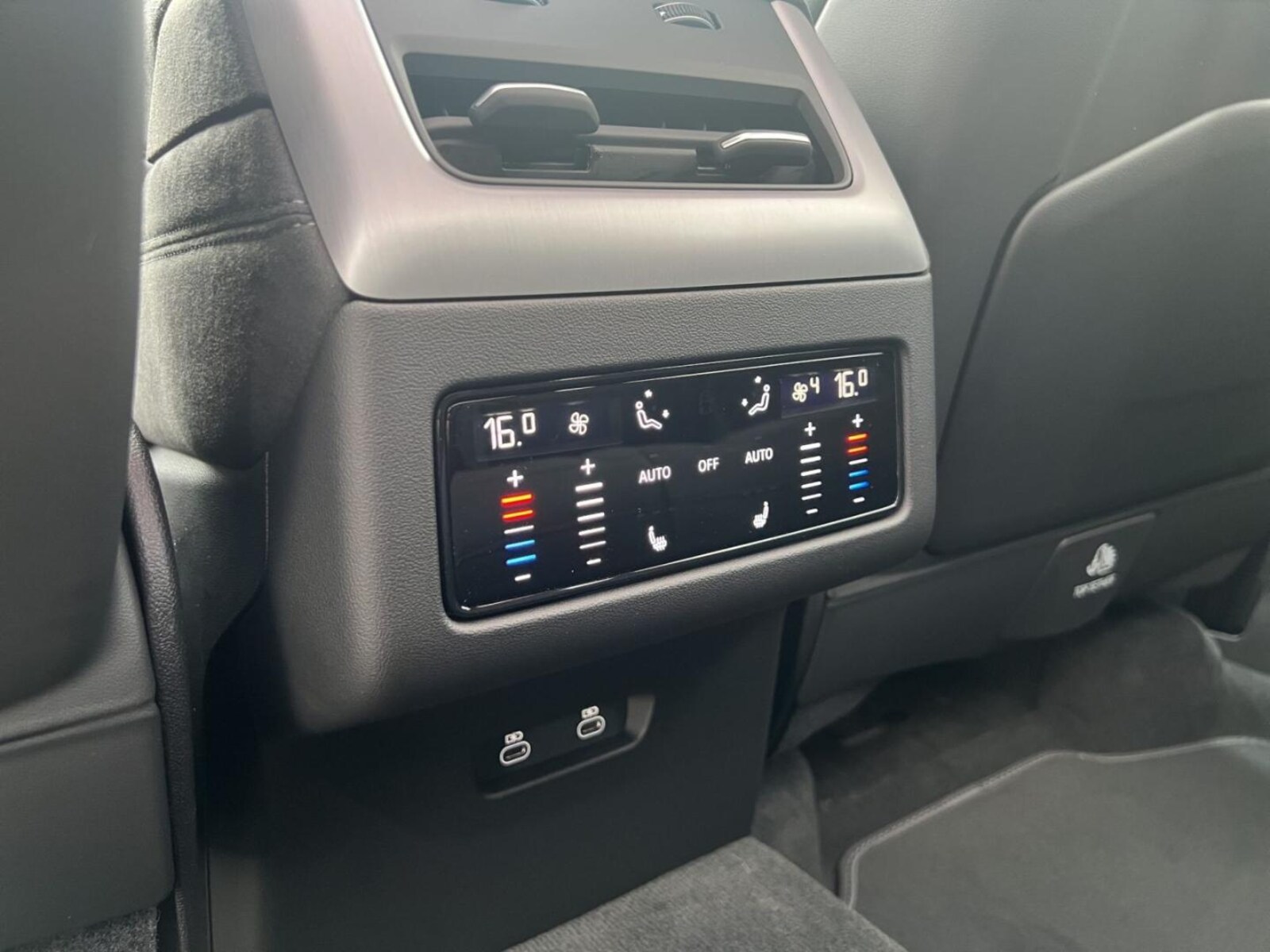 Audi Q7 – Bild 12