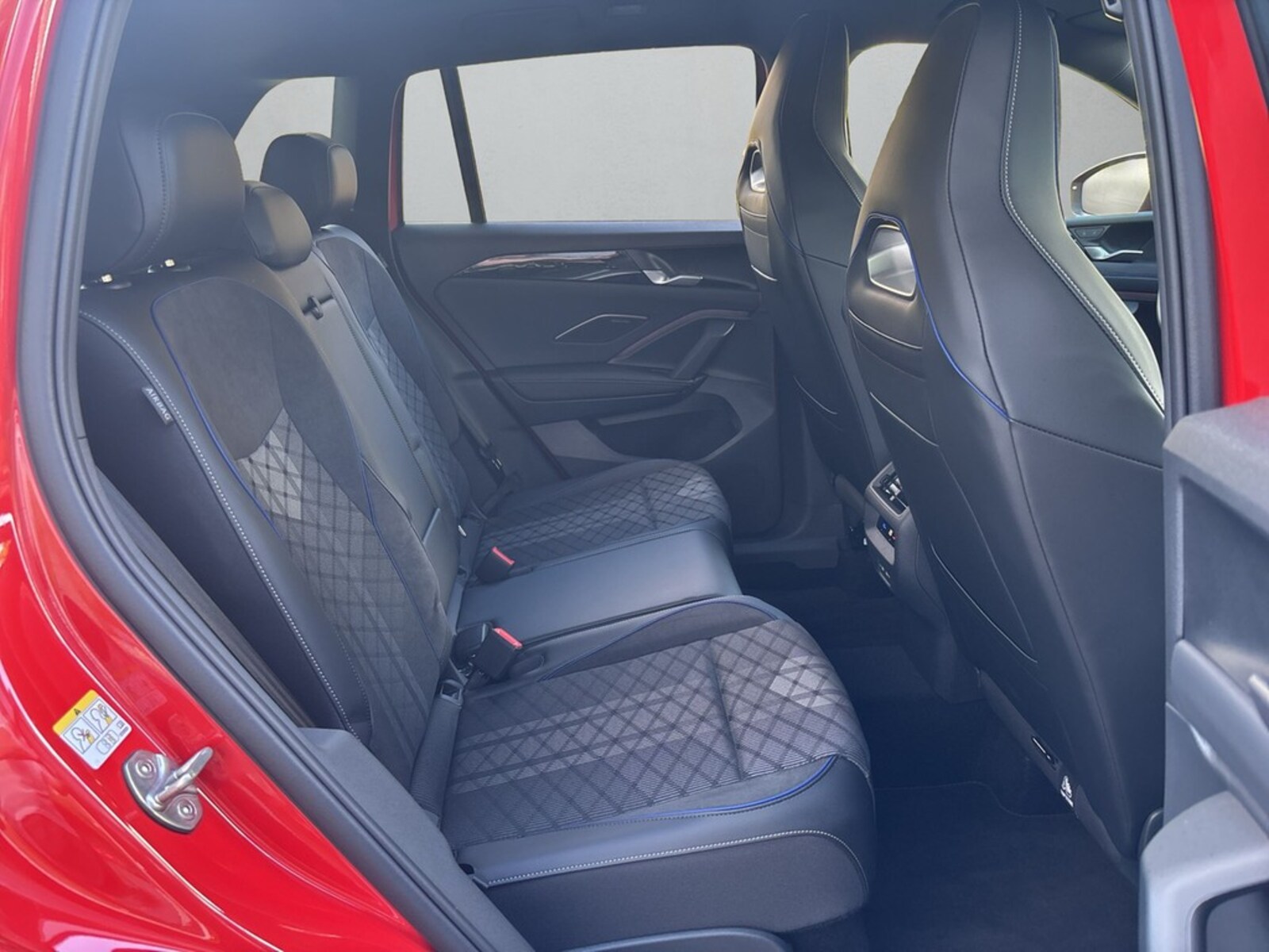 Volkswagen Tiguan – Bild 14