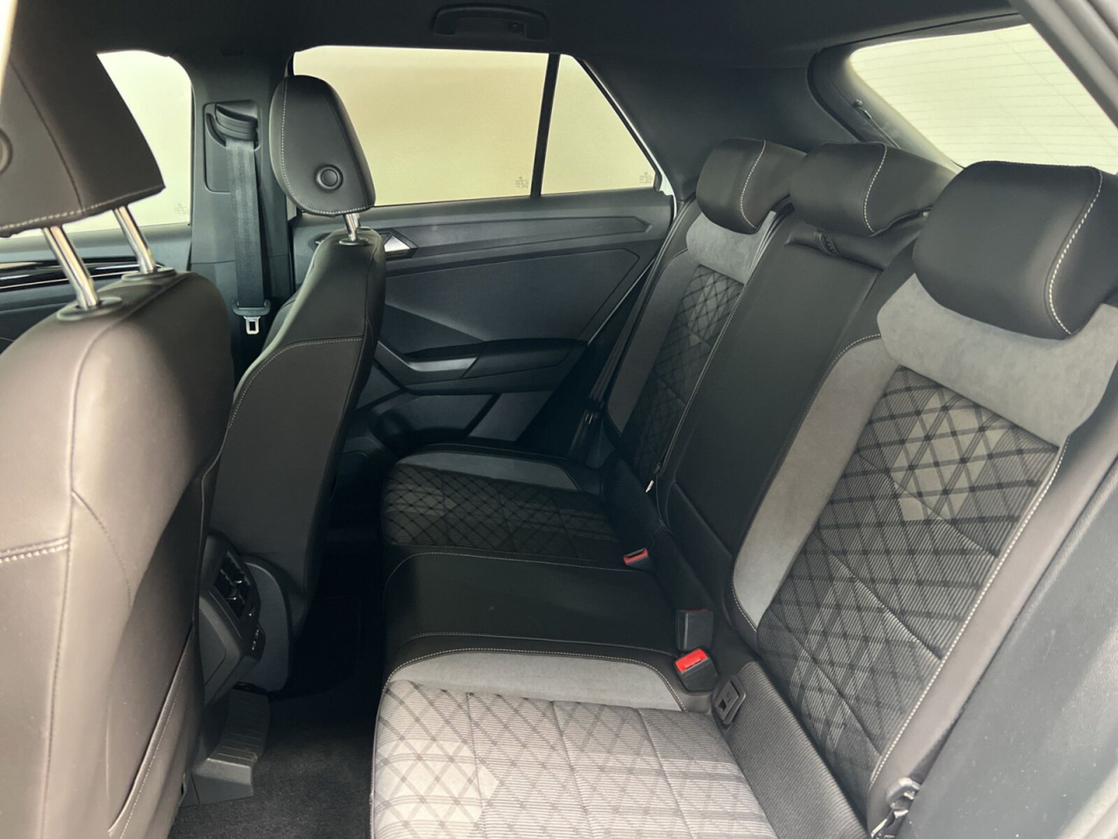 Volkswagen T-Roc – Bild 7