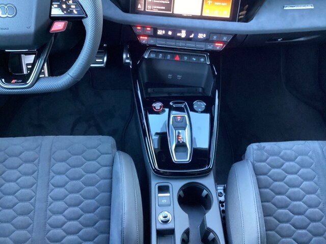 Image about Audi RS 3 Limousine RS 3 Limousine 294(400) kW(PS) S tronic