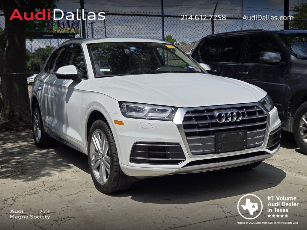 2018 Audi Q5 2.0T quattro S tronic Premium Plus's photo