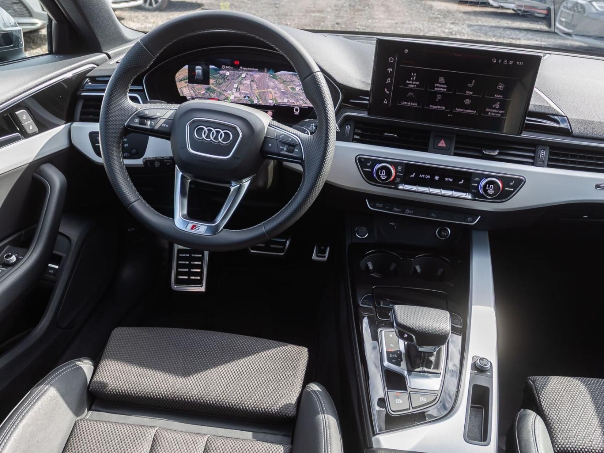 Audi A4 Avant S line